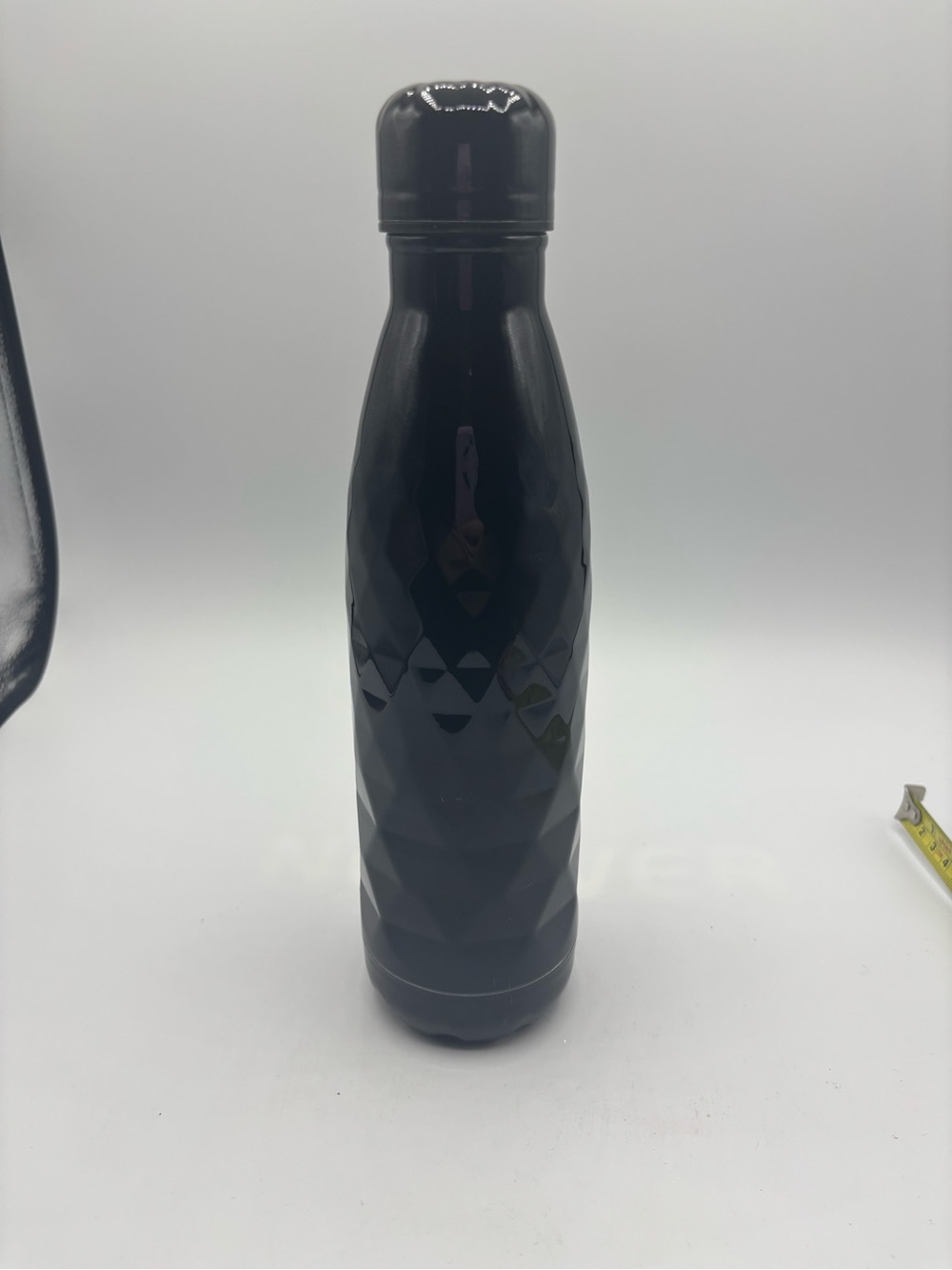 Smash Diamond Metal Water Bottle Black 16.9 FL OZ Used - Dual Wall